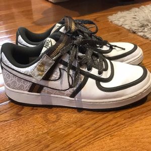 Nike Sneakers - Good with Reptile Print